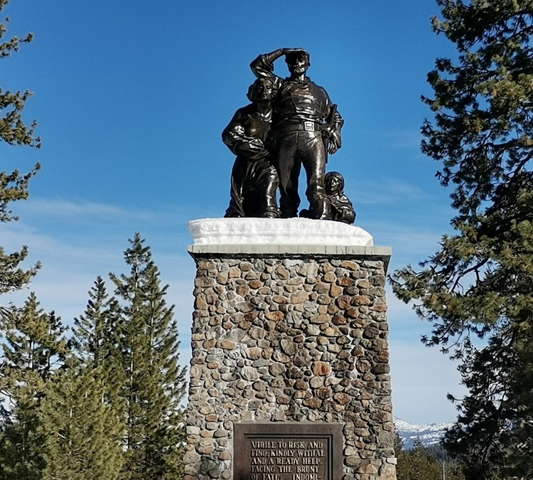 donner-memorial-state-museum-photo